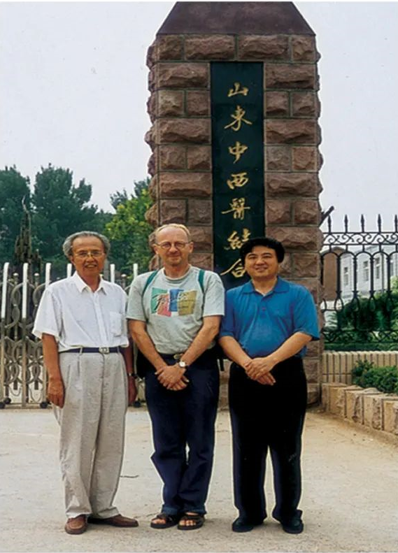 2fd67f446a7e1f15c6d4c59801ae67db.png